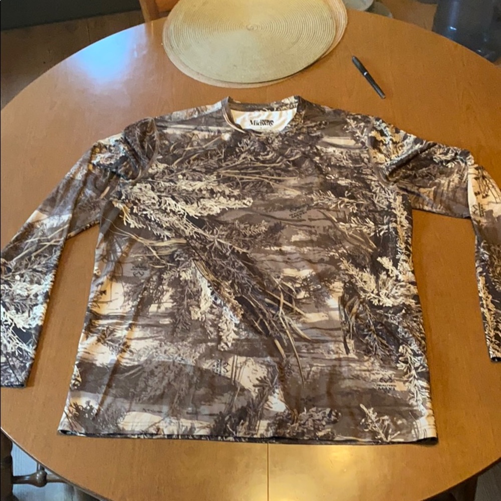 Lightweight Camo Longsleeve